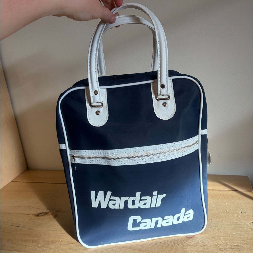 New vintage Wardair Canada tote luggage bag - Picture 13 of 15